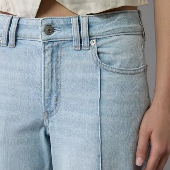 American Eagle Outfitters Light Blue Flare Jeans - Picture 4 of 10